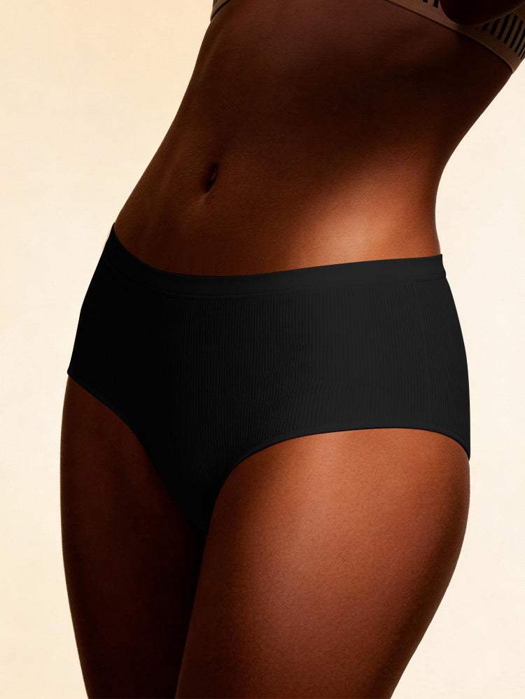 EasyBunny High Waist Seamless Briefs Black – Full Back View Seamless No Panty Line Coverage